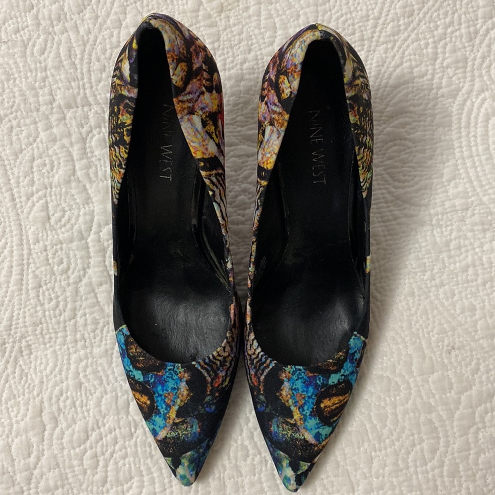 Nine West Flax Heels - Picture 13 of 16